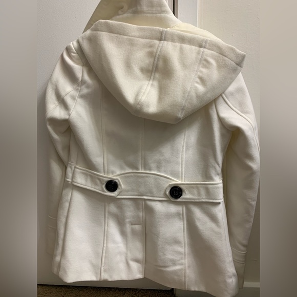 Winter white pea coat - Picture 3 of 3
